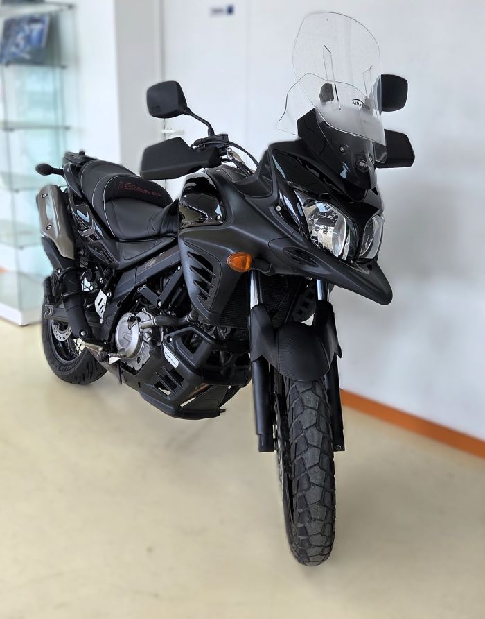 SUZUKI VSTROM 650 XT- 2016 - 18 122 KM A2