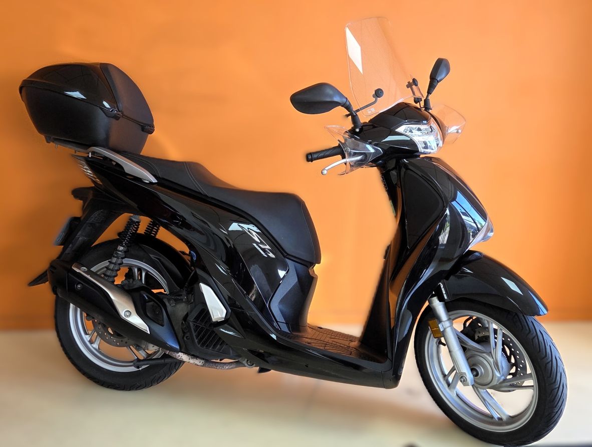 HONDA SH 125 - 2019 - 18 266 km