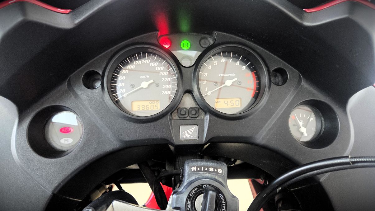 HONDA CBF1000 - 2011 - 39685 KMS