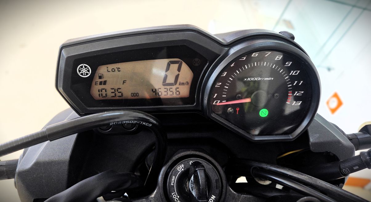 YAMAHA XJ6 - A2 - 2012 - 46356 KM