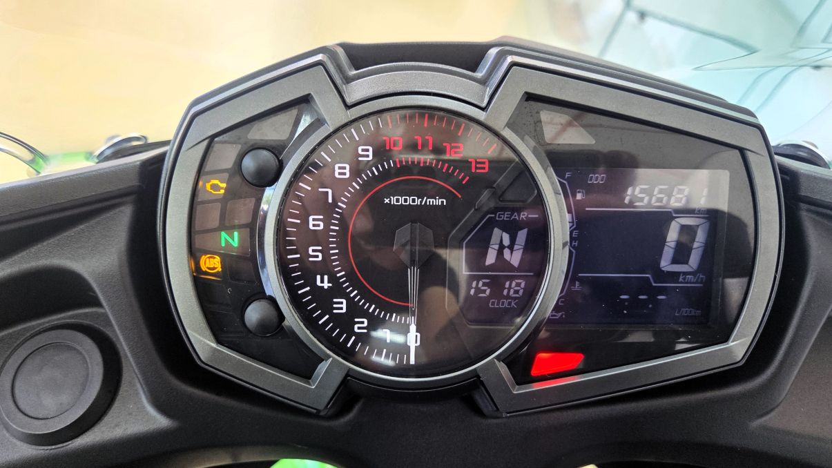 KAWASAKI NINJA 650 A2 - 2019 - 15 681 KMS
