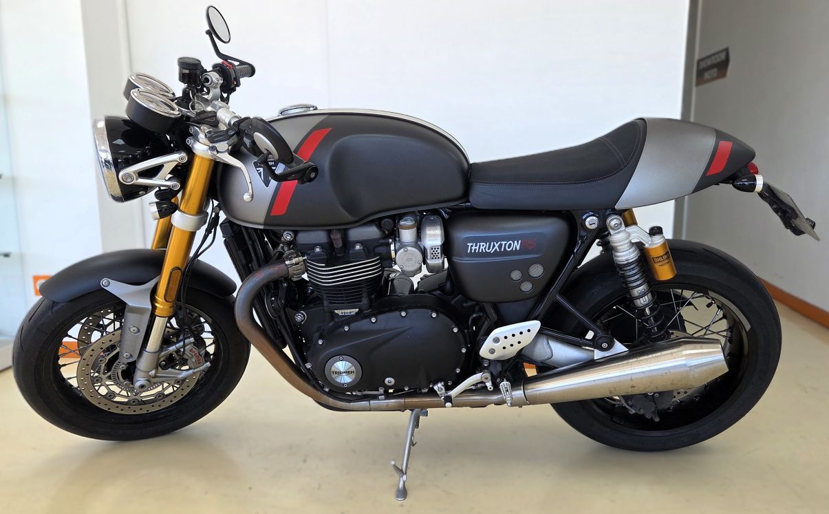 RIUMPH RS 1200 THRUXTON - 2020 - 13 595 KM