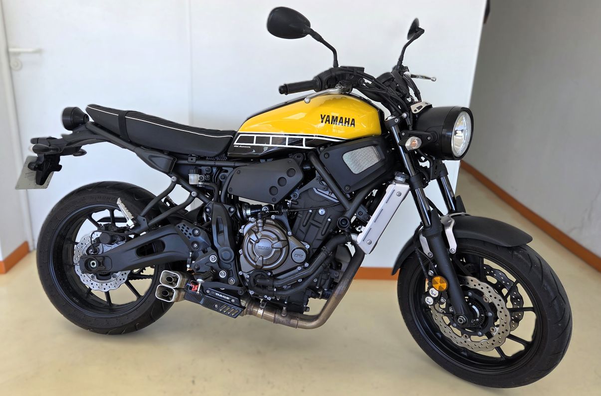 YAMAHA XSR 700 - 2017 – 11 792 kms