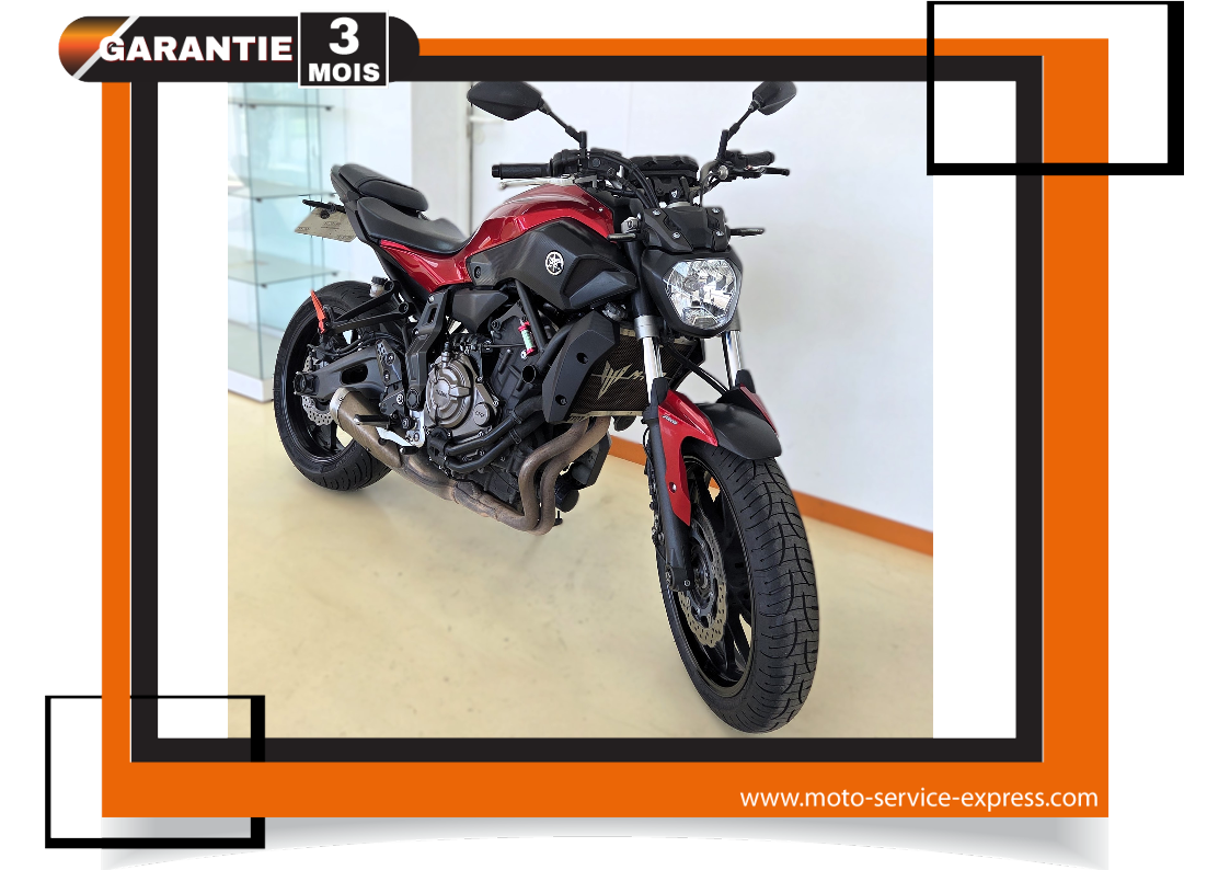 YAMAHA MT07 - 2017 – 28 000 km