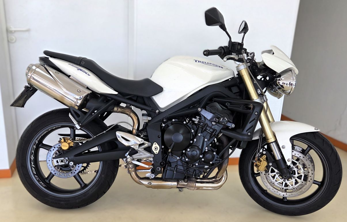 TRIUMPH STREET TRIPLE 675 - 2008 - 41000 KM