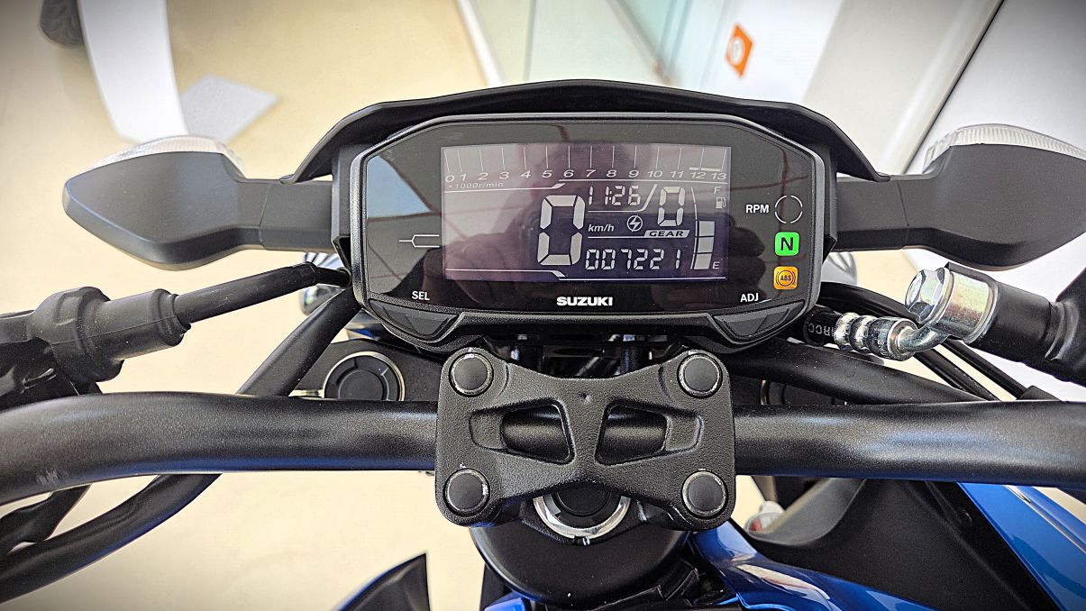 SUZUKI GSX-S 125 - 2023 - 7 221 KMS