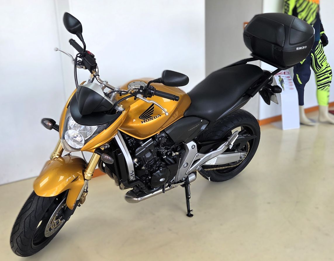 HONDA HORNET 600 - 2008 - 39979 KM