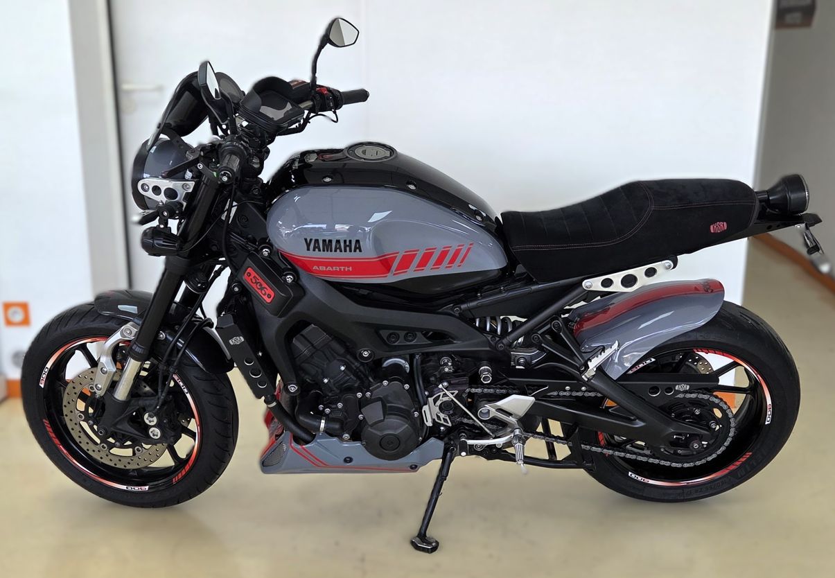 YAMAHA XSR 900 ABHART (n°506/595) - 2019 – 24 518 kms
