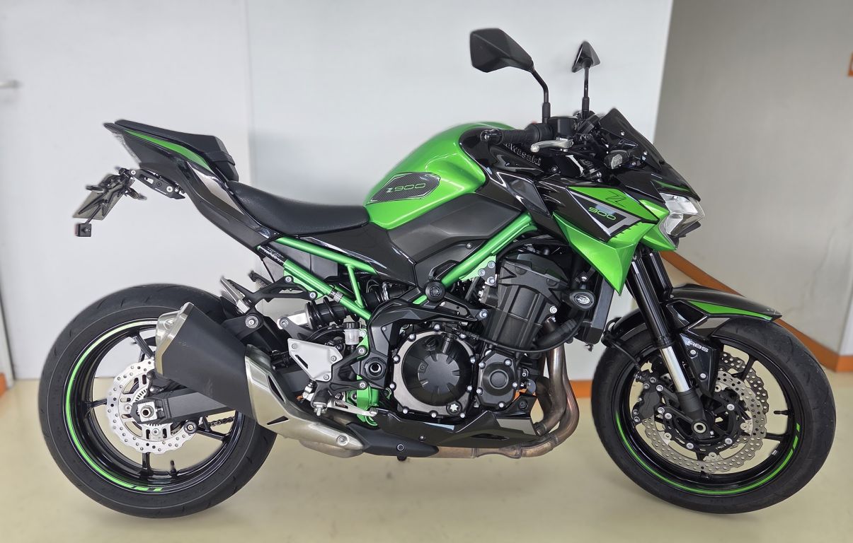 KAWASAKI Z 900 - 2022 - 7100 KM  