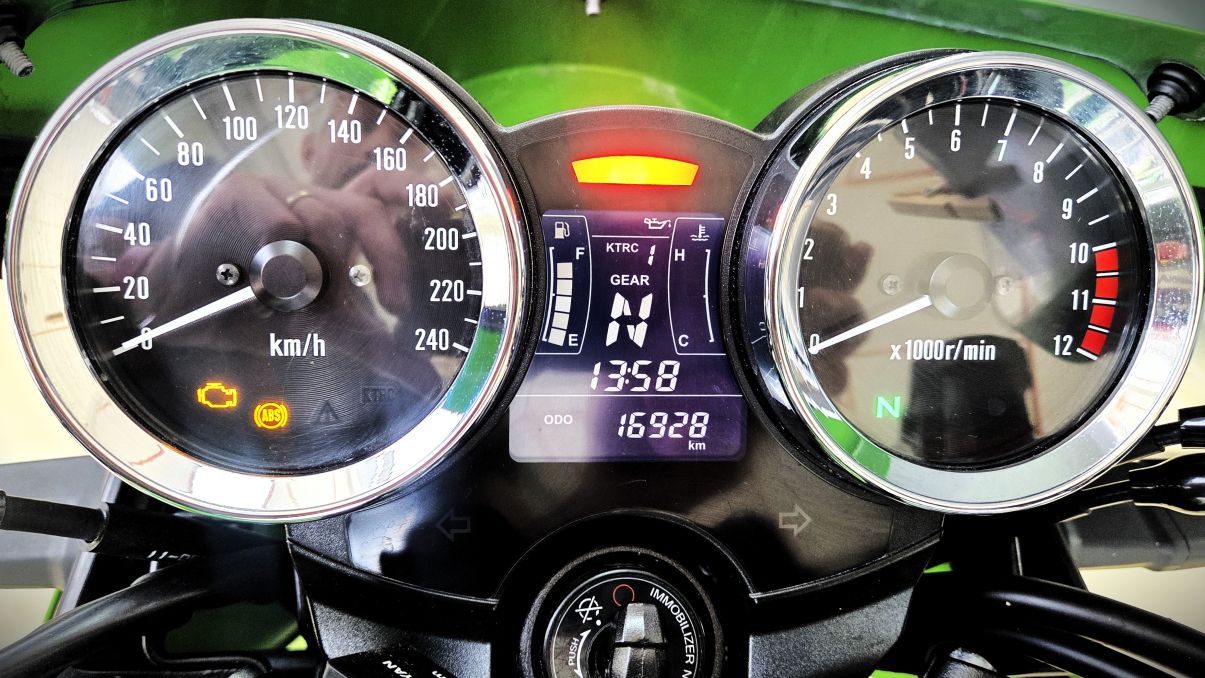 KAWASAKI Z 900 RS - 2018 - 16 928 KM  