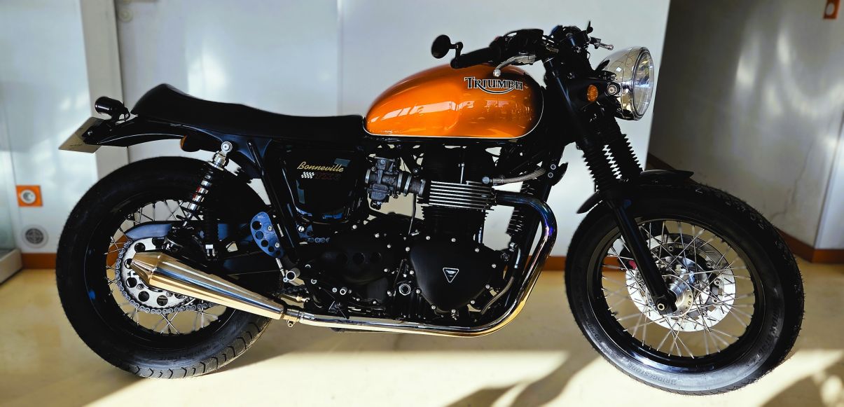 TRIUMPH BONNEVILLE T100 Mecatwin - 2010 - 25 201 KMS 