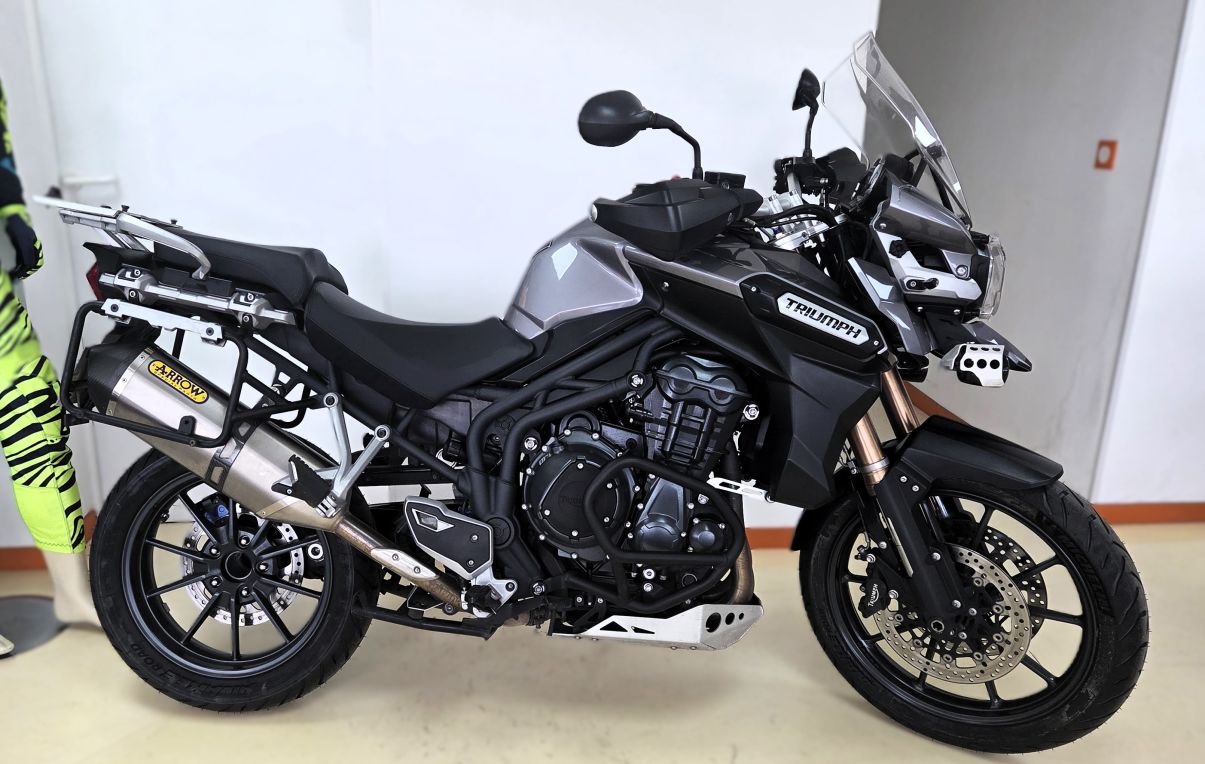 TRIUMPH TIGER 1200 EXPLORER - 2018 - 11200 KM 