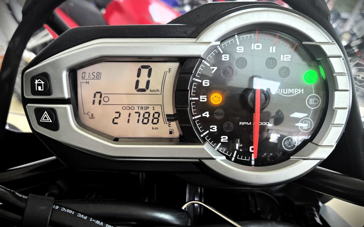 TRIUMPH TIGER 1200 EXPLORER - 2018 - 11200 KM 