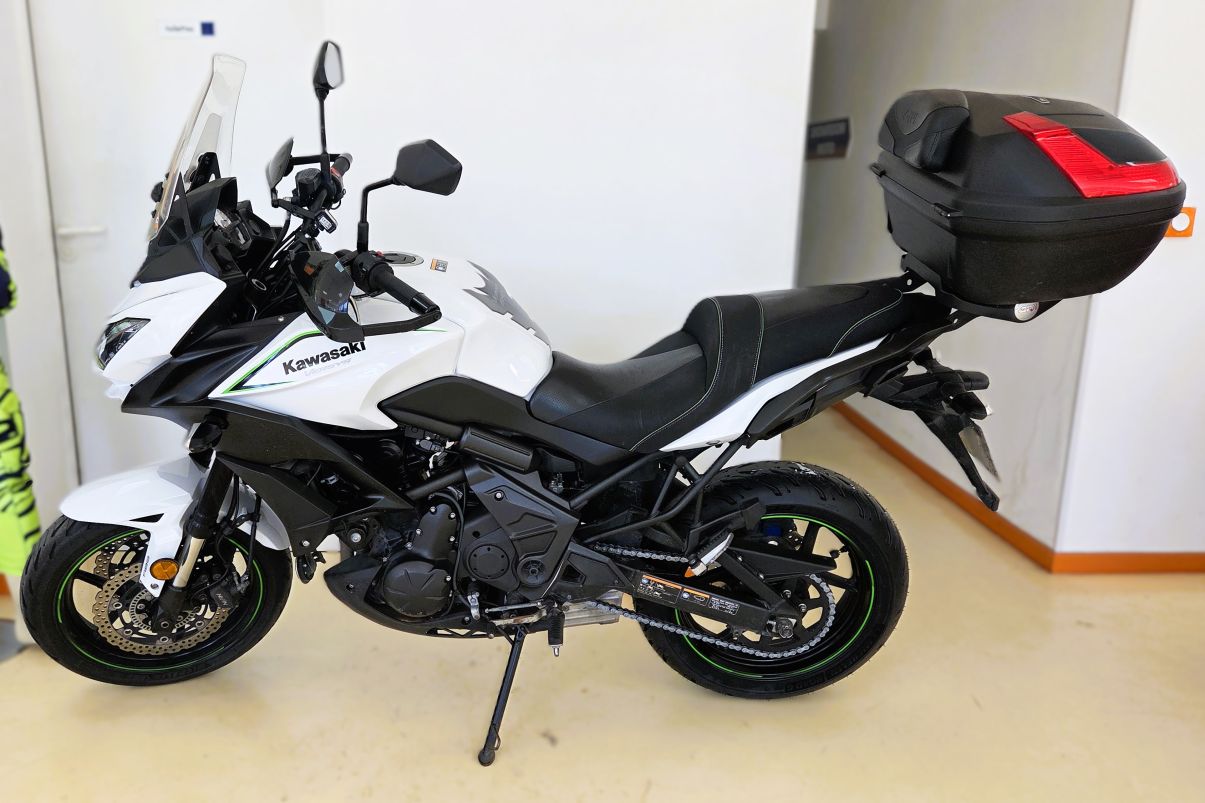 KAWASAKI VERSYS 650  - 2018 - 26 500 KM 