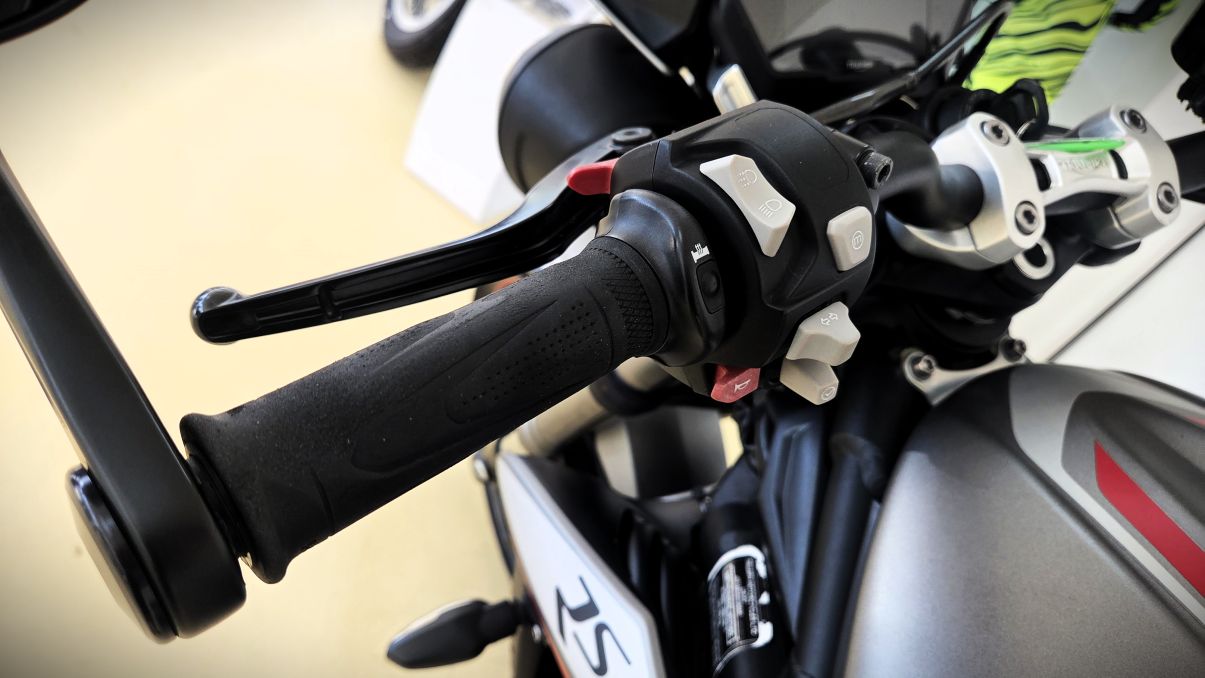 TRIUMPH STREET TRIPLE RS 765 - 2017 - 26 975 KM  