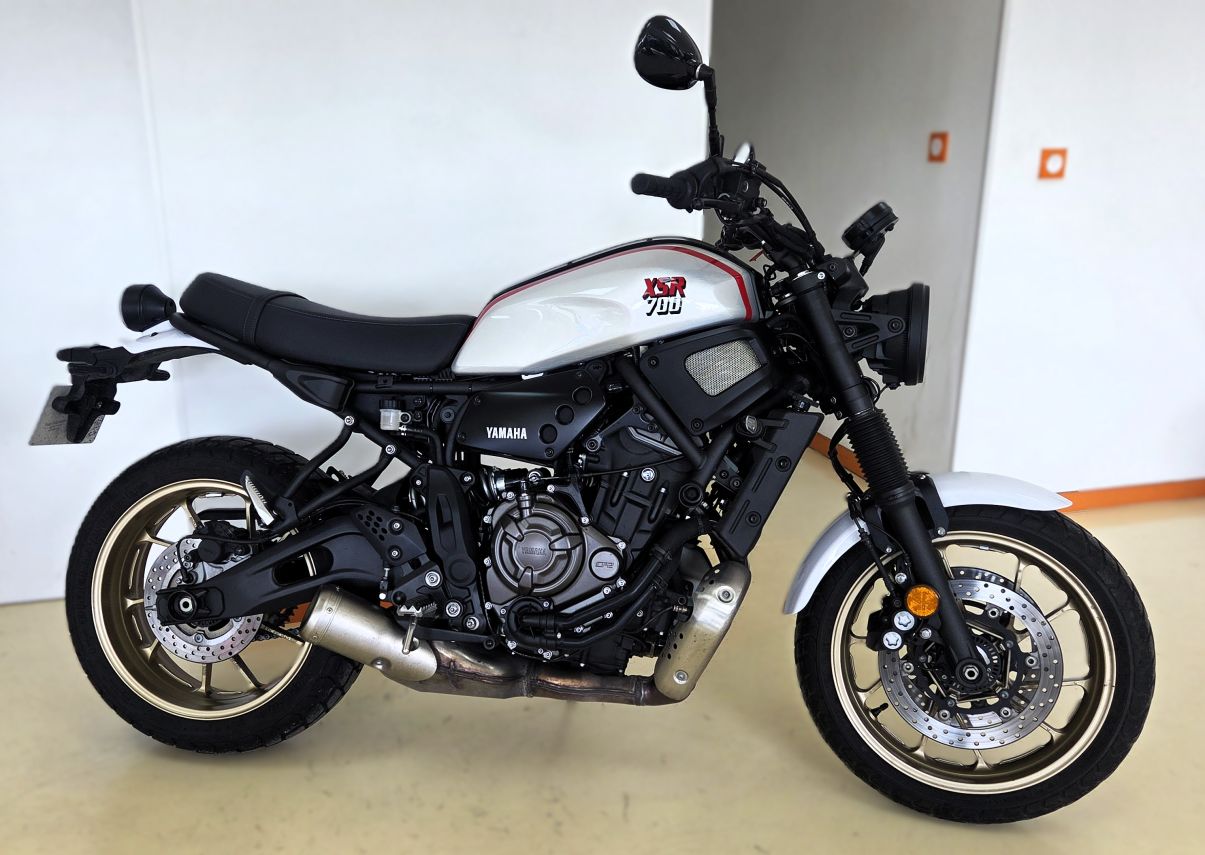 YAMAHA XSR 700  - 2022 – 07 076 kms 