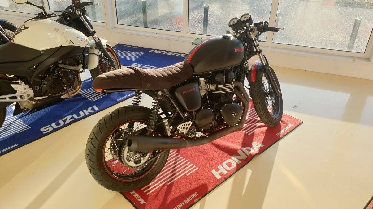 TRIUMPH THRUXTON 900 SR - 2013 - 8 500 KMS