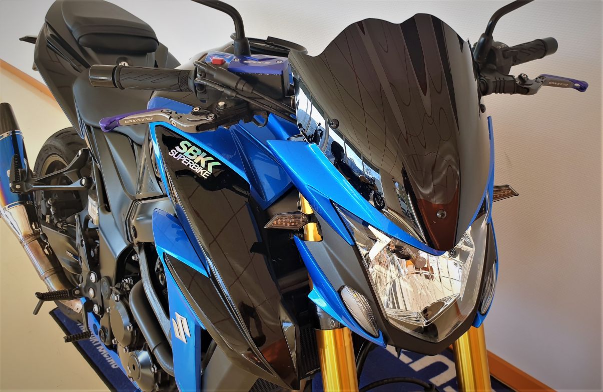 SUZUKI GSXS 750 - 2016 - 18383 KM